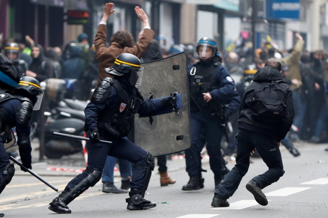 Fransa’da üniversitelerdeki blokaj eylemlerinin zararı 7 milyon euro